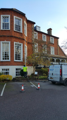 Gutter cleaning in Bromley BR1, BR2